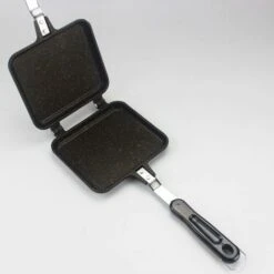 Camping Sandwich Toaster Grill, Crispy Cooks, Breakfast And Much More. Ideal For Fishing